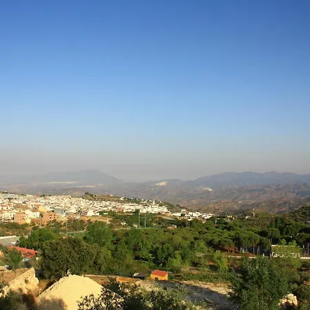 Κάμπινγκ Sierra De Nieves 2*